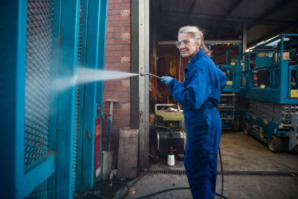 Professional  Pressure Washing Services in Keewatin, MN